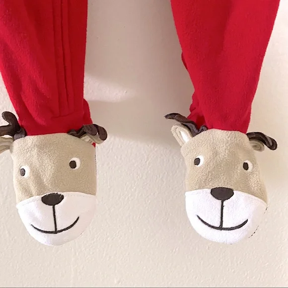 Carter’s Christmas Reindeer Warm Fitted Fleece Footed Pajamas Sleeper 12 Months - Picture 2 of 5
